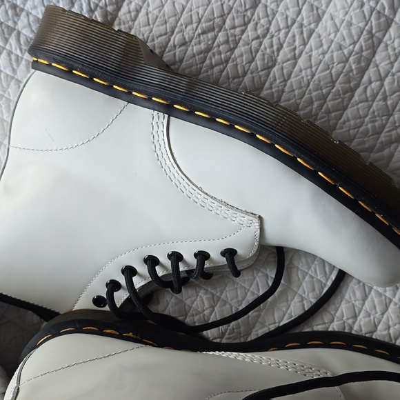 Dr Martens Women's Leather Boots - Picture 8 of 11